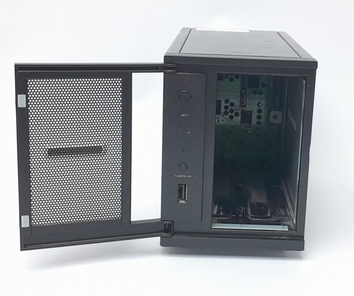 Netgear Rnd2000 Readynas Duo No Drives or Drive Caddies 48472 - Image 8