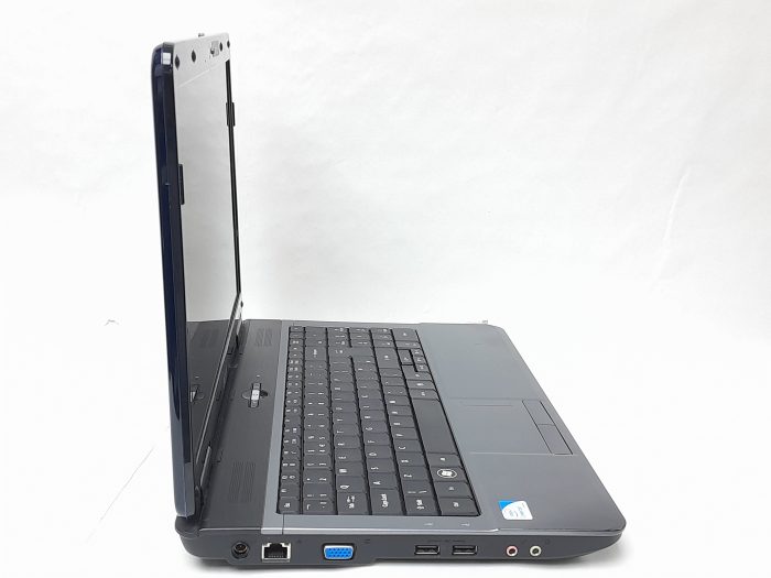 Acer_Aspire_5332_3