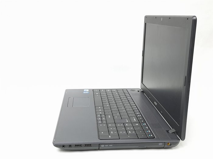 Acer_Travelmate_5744_3