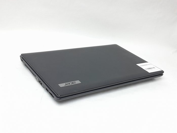 Acer_Travelmate_5744_7
