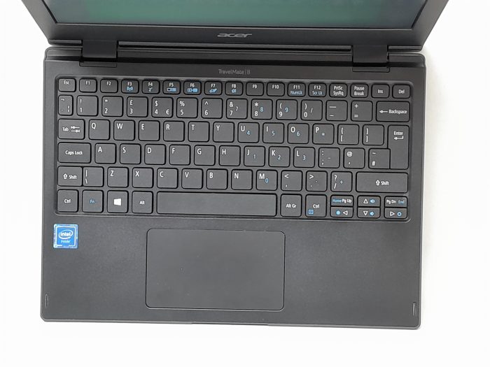 Acer_Travelmate_B118_N16q15_4
