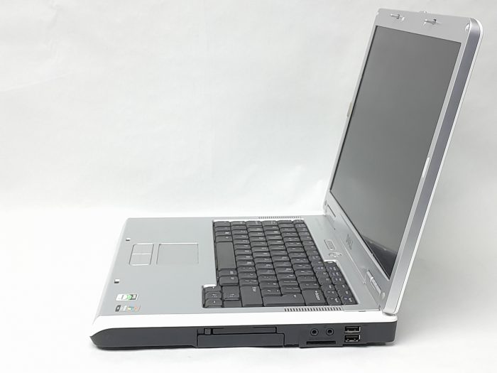 Dell_Insipiron_1501__3