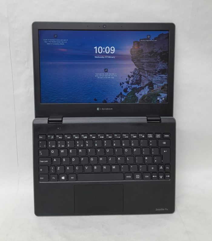 Dynabook_Satelite_Pro_E10-s-10q_2