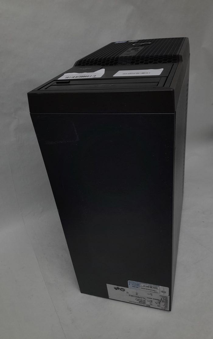 Fujitsu_Esprimo_P400_3