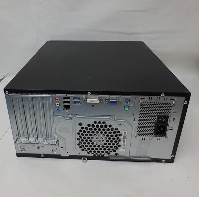 Fujitsu_Esprimo_P420_3