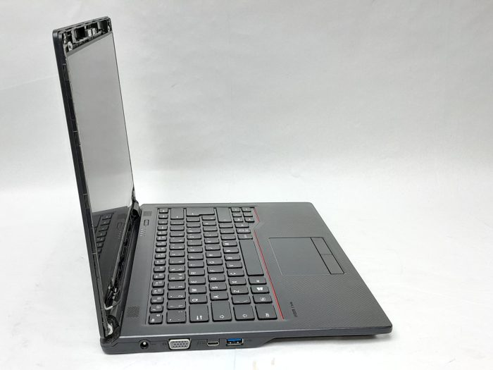 Fujitsu_Lifebook_E5411_4