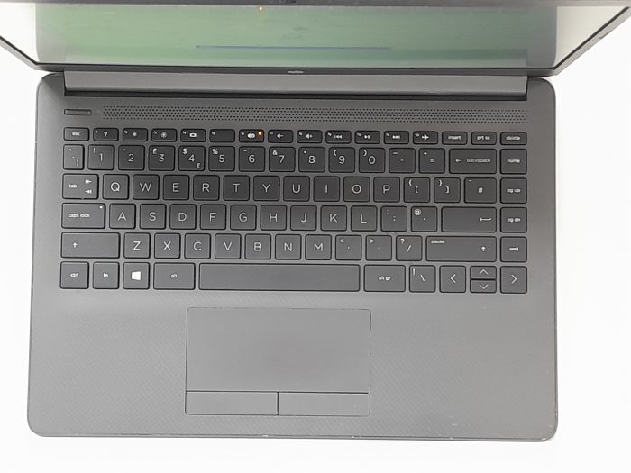 HP_245_G8_2