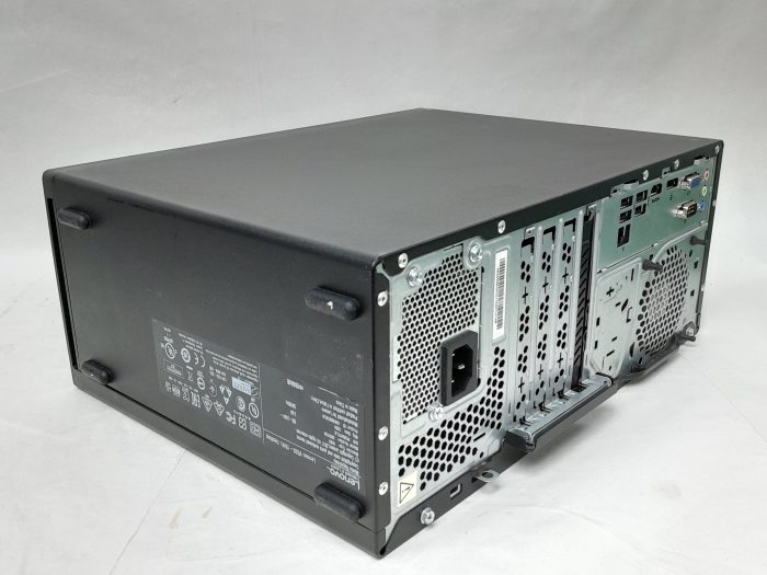 Lenovo_V520_6