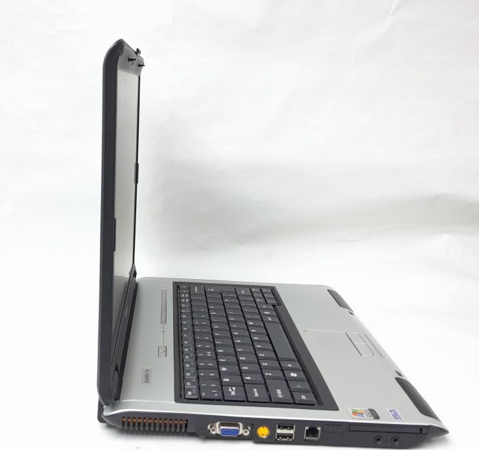Toshiba_Satelite_Pro_L100_4