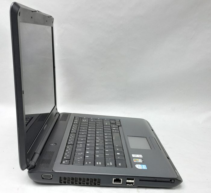 Toshiba_Satellite_L300-20d_3