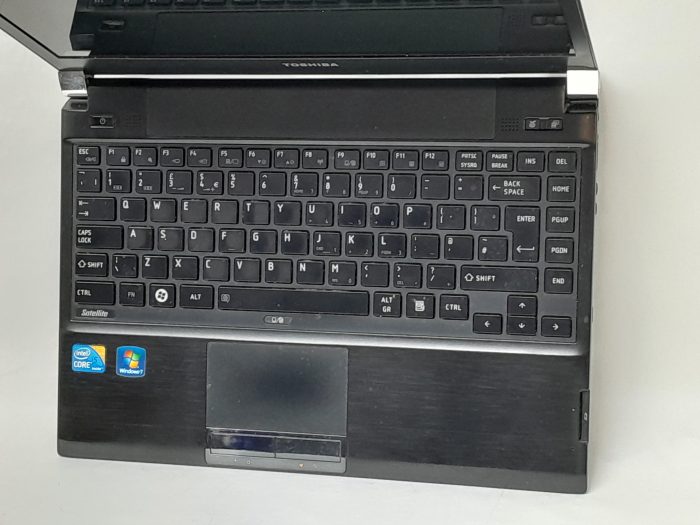 Toshiba_Satellite_R630-155_2