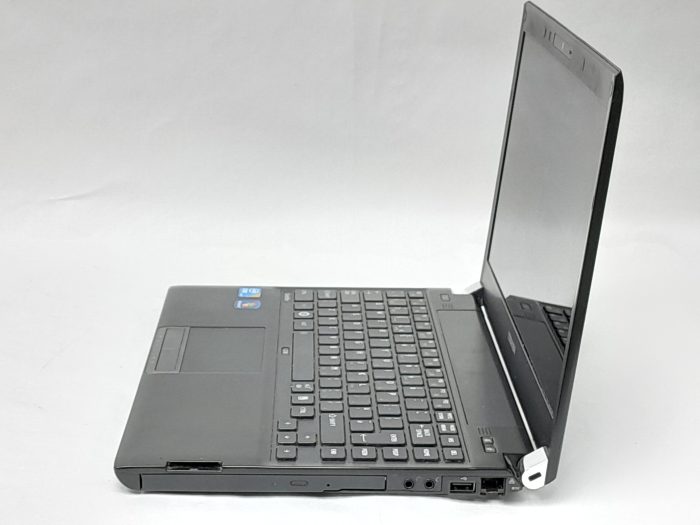 Toshiba_Satellite_R630-155_3