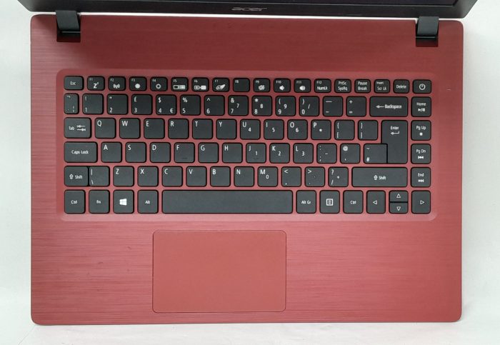 Acer_Aspire_3_A31421_4