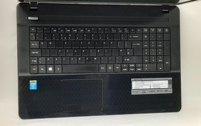 Acer_Aspire_E1-722_2