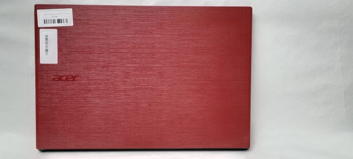Acer_Aspire_F5571_5