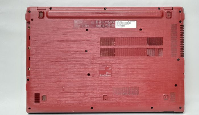 Acer_Aspire_F5571_6