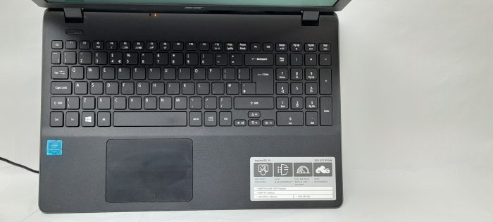 Acer_Es1-571_2