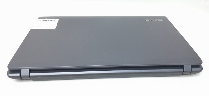 Acer_Travel_Mate_5735_5
