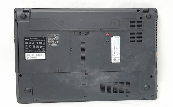 Acer_Travel_Mate_5735_8