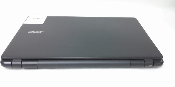 Acer_Travelmate_P256_5
