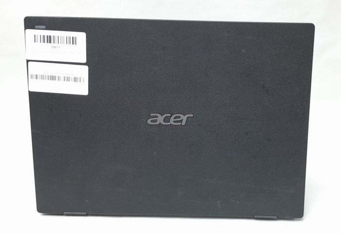 Acer_Travelmate__B118_4