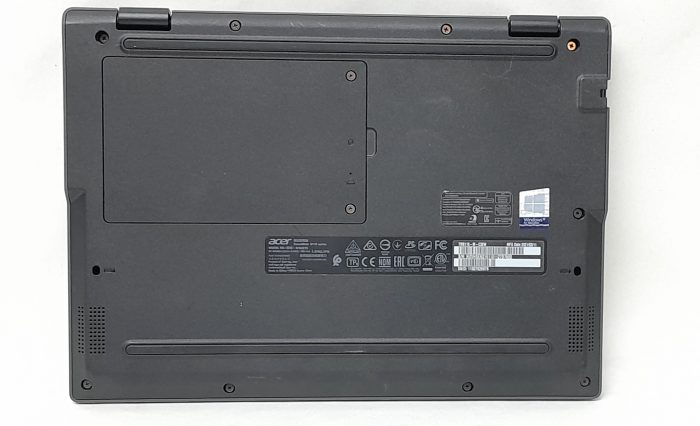 Acer_Travelmate__B118_6