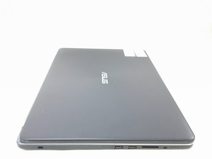 Asus_X705m_3