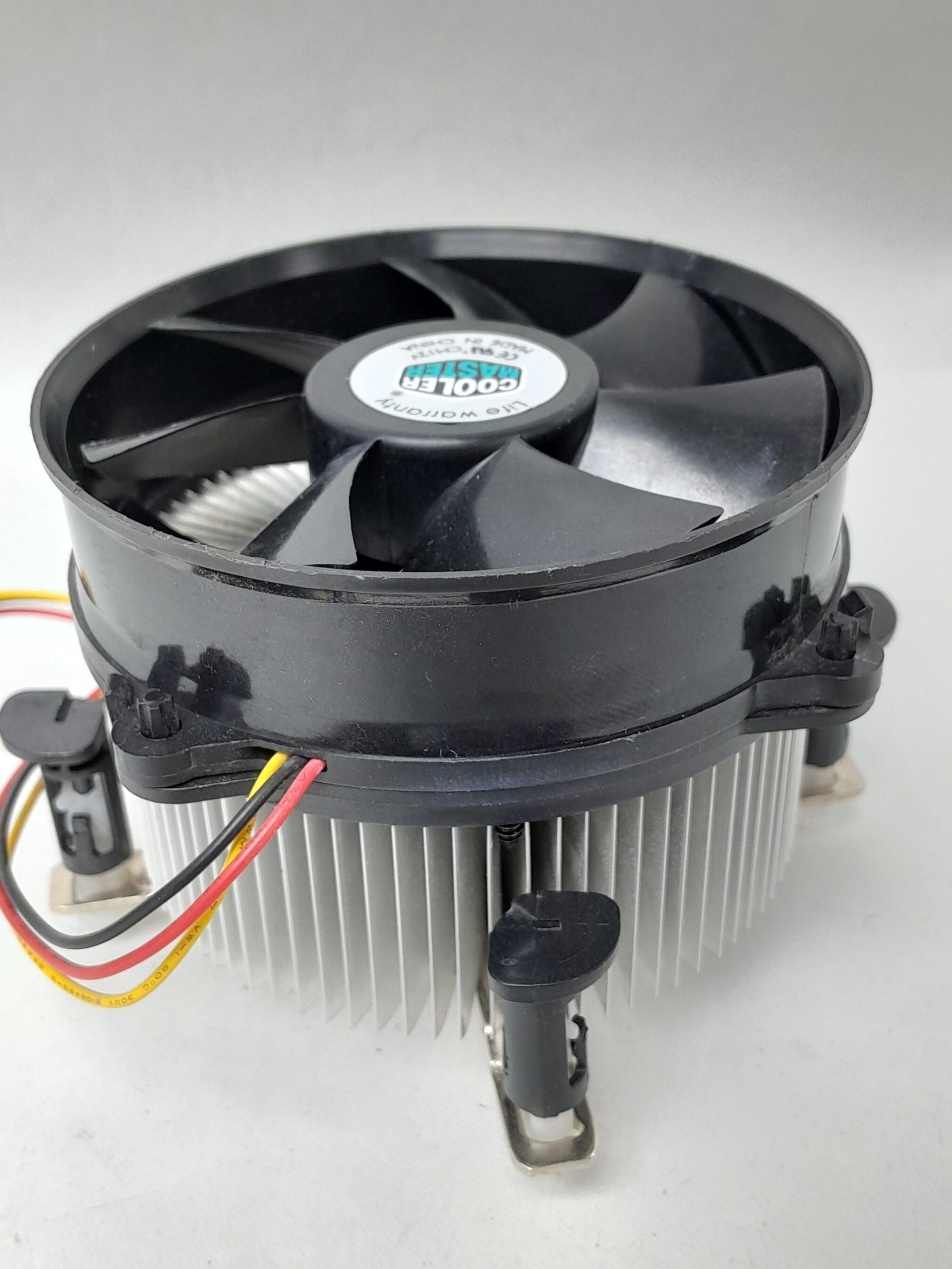 CoolerMaster_Cm12v_1.jpg Cooler Master Cm12v