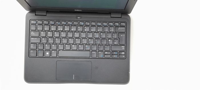 Dell_Latitude_3190_2