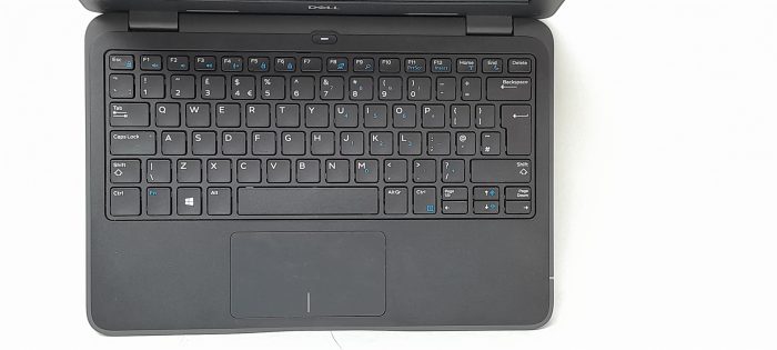 Dell_Latitude_3190_2
