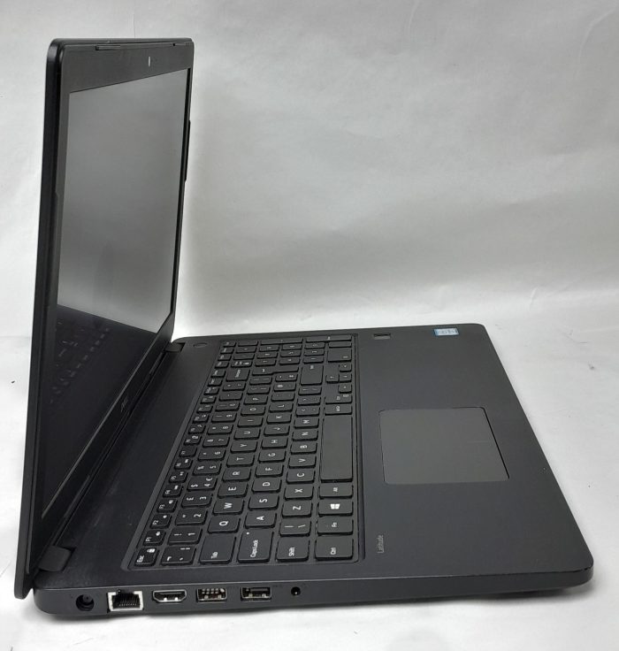 Dell_Latitude_3580_2