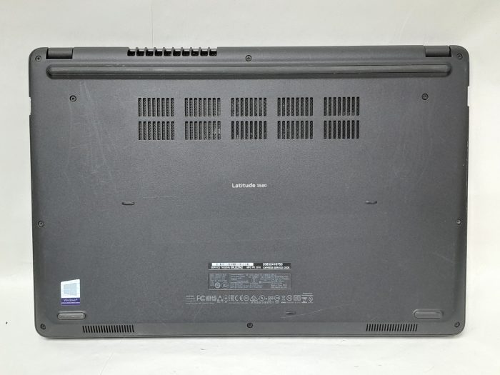 Dell_Latitude_3580_8