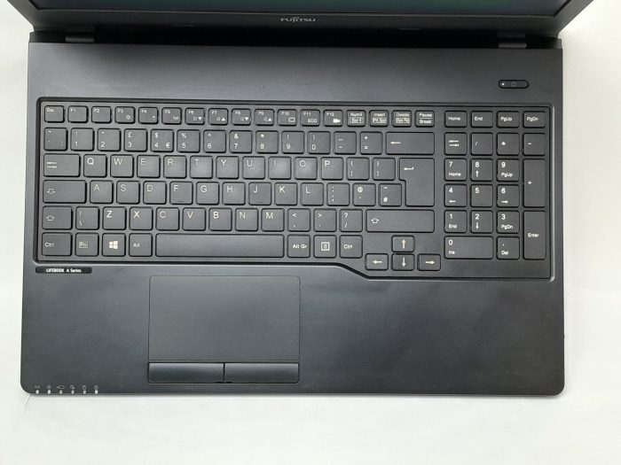 Fujitsu_Lifebook_A_Series_A555_6