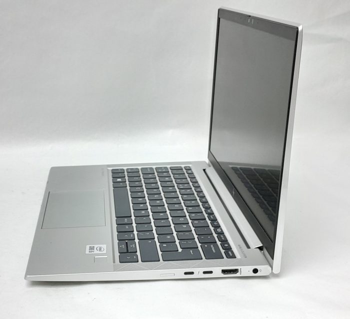HP_Elitebook_820_G4_3