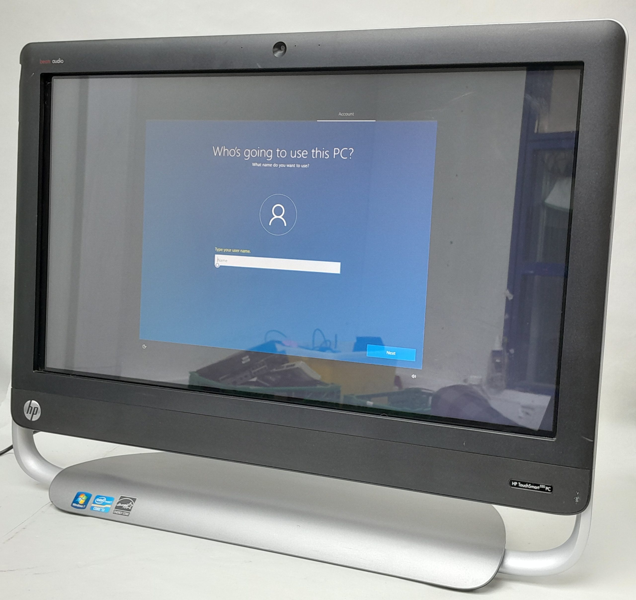 HP_Touchsmart_520pc_1.jpg HP_Touchsmart_520pc_1