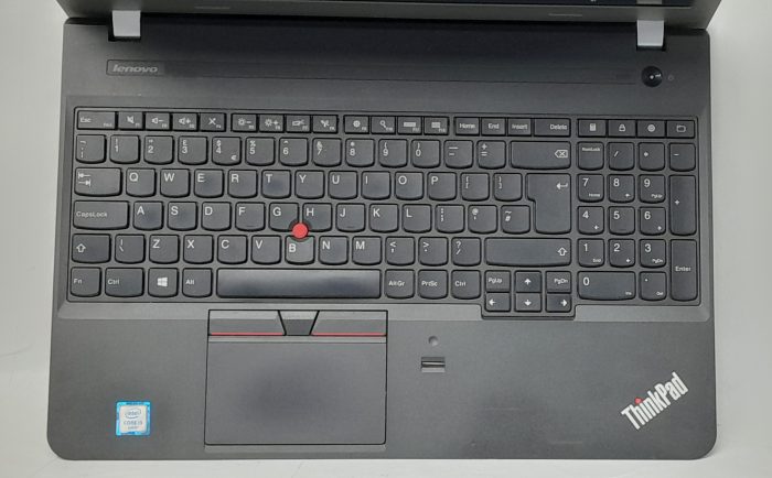 Lenovo_E560_2
