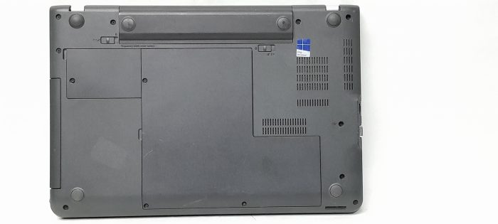 Lenovo_E560_8