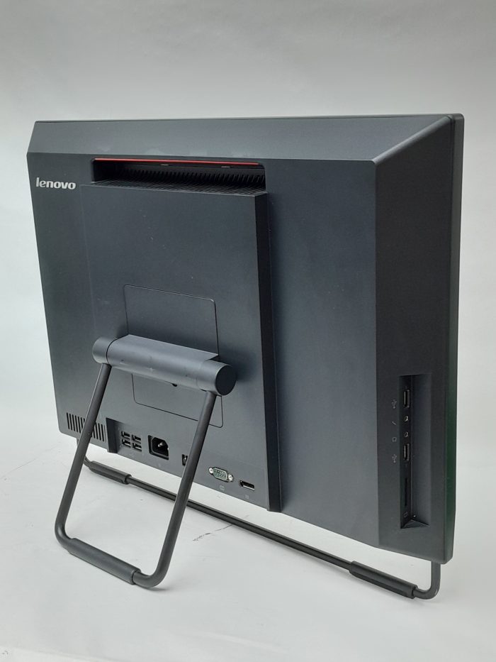 Lenovo_Thinkcentre_M71z_4