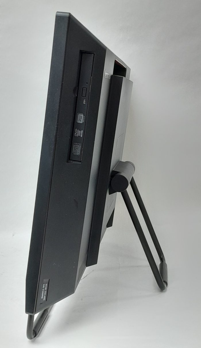 Lenovo_Thinkcentre_M71z_6