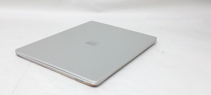 Microsoft_Surface_Laptop_Go_2_7