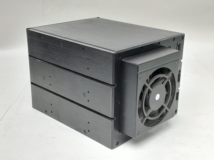 Startech.com Hsb4satsasba