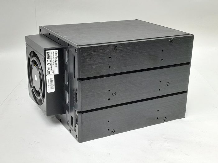Startech.com Hsb4satsasba