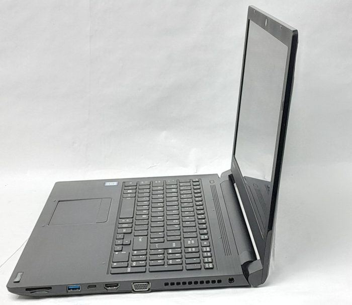 Toshiba_Satelite_Pro_R50_Ec_130_3