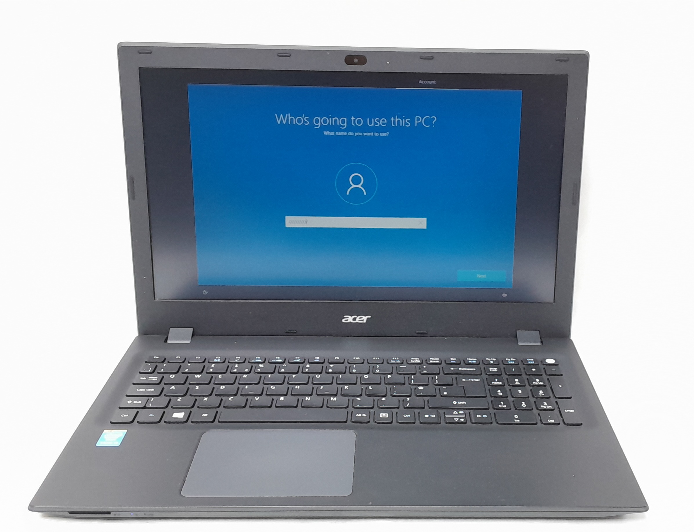 Acer_Travelmate_P257-m_1.jpg Acer_Travelmate_P257-m_1