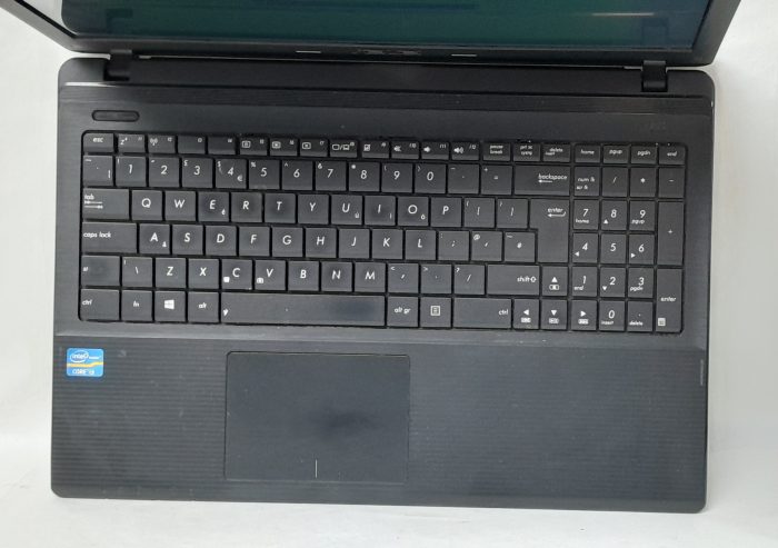 Asus_X55c_2