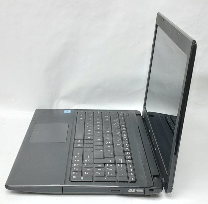 Asus_X55c_3
