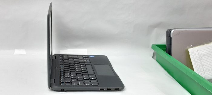 Dell_Latitude_3190_4