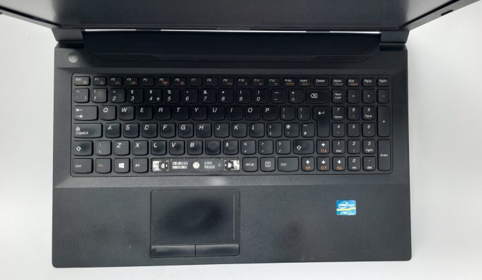 Lenovo_B590_2