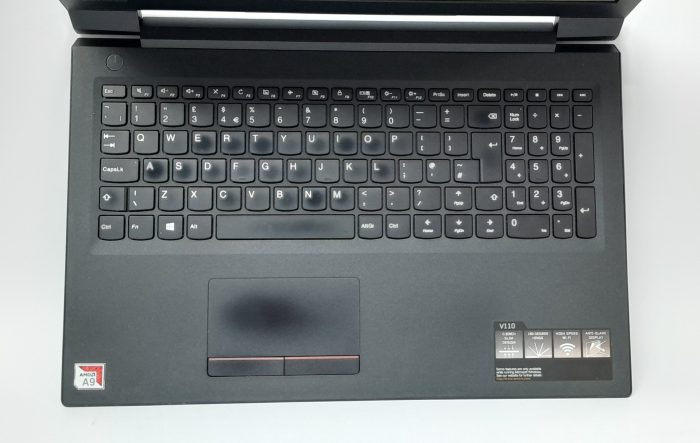 Lenovo_V110_3