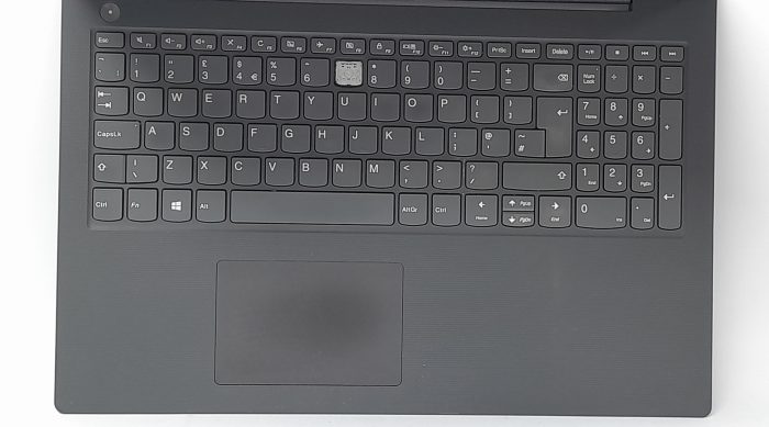 Lenovo_V130-15ikb_2